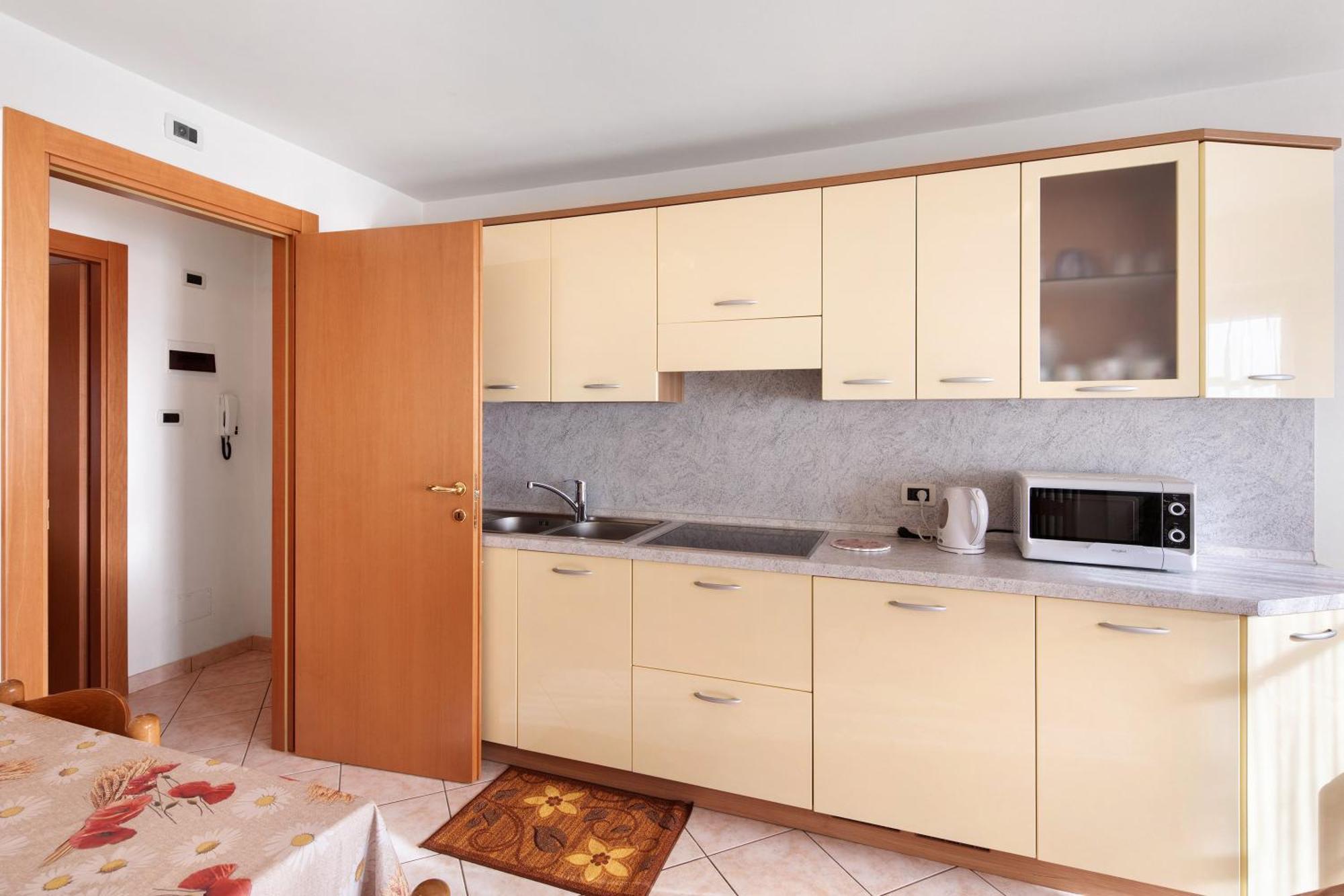 Gg 3 Apartment