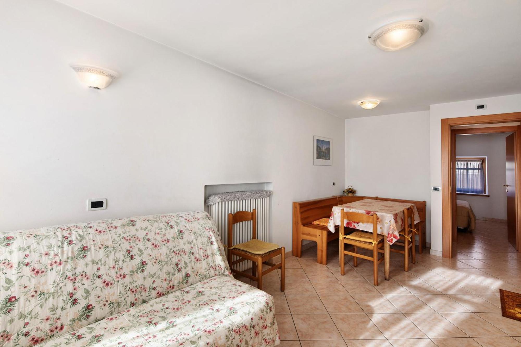 Gg 3 Apartment *